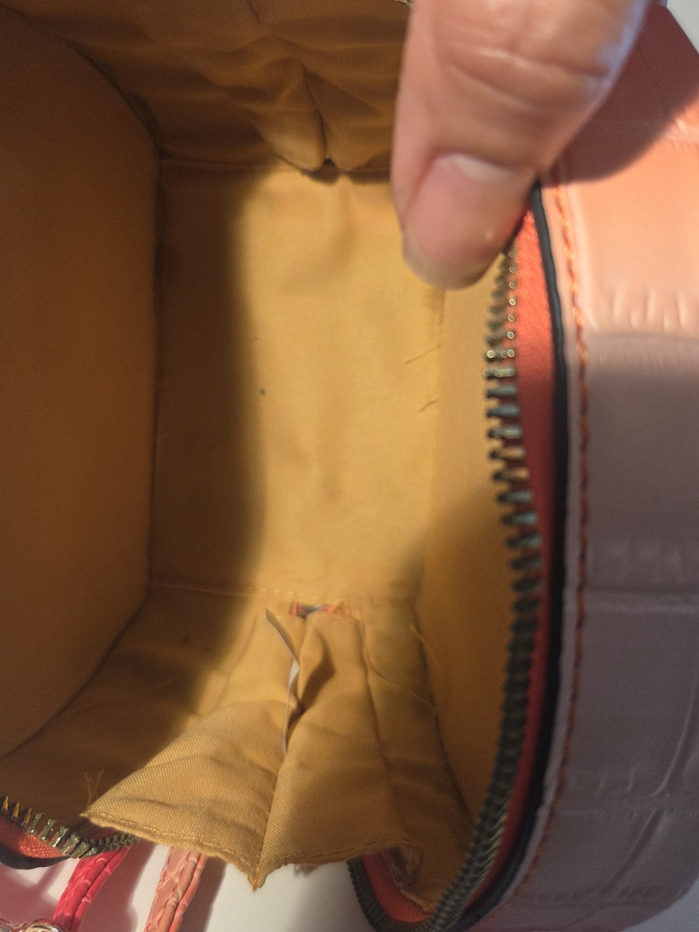 Ombre Pink to Coral Crossbody Bag with Top Handle - Picture 5 of 9
